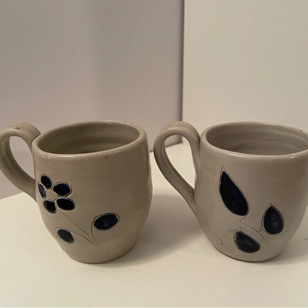 Williamsburg Salt Glazed Pottery‎ Mug Set Of 2